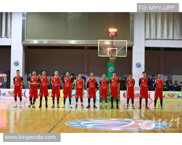 上海篮球队的节奏解析与战术探讨引发的热议与关注 上海篮球队的节奏解析与战术探讨引发的热议与关注